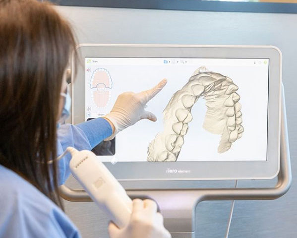 Odontologia Tech materializado na tela do computador?